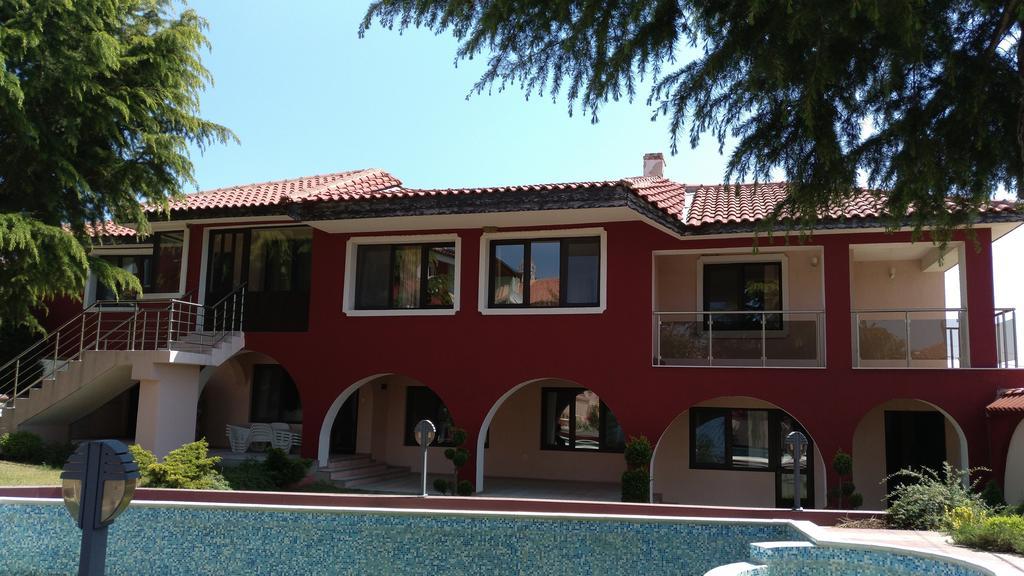 The Red House Hotel Kosharitsa Exterior foto